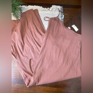 New size medium woman’s brown maxi dress